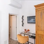 Hotel Encant De Boutique 4*