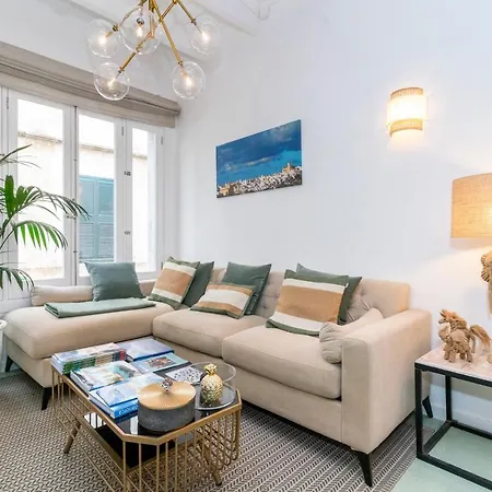 Encant De Boutique 4*