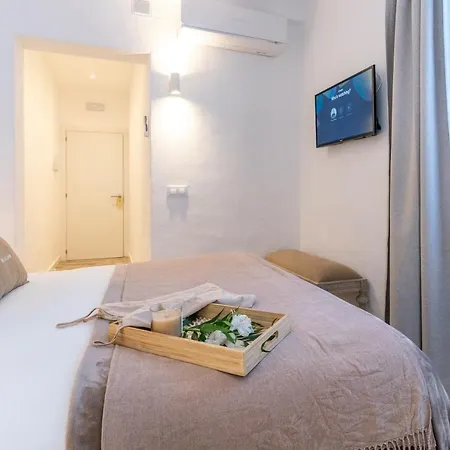 Encant De Boutique 4*