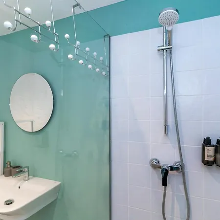 Encant De Boutique 4*