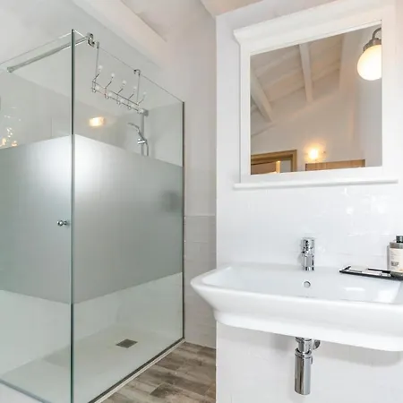 Encant De Boutique Hotel