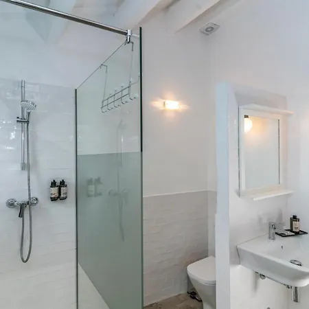 Encant De Boutique Hotel