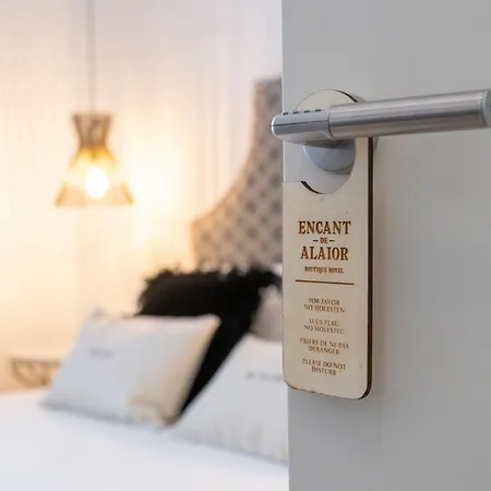 Encant De Boutique 4* الايور