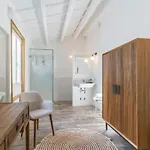 Encant De Boutique 4* 알라이오르