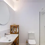 Encant De Boutique 알라이오르